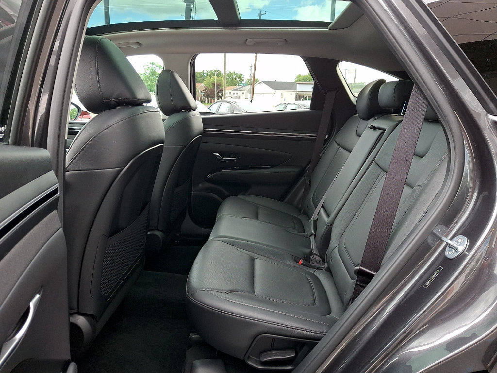 Used 2024 Hyundai Tucson Limited AWD/4WD image 13