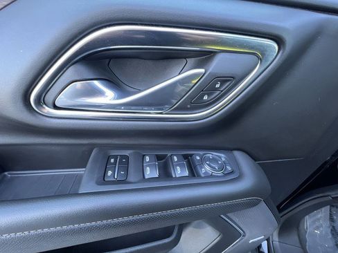 Used 2024 Chevrolet Tahoe Premier image 23