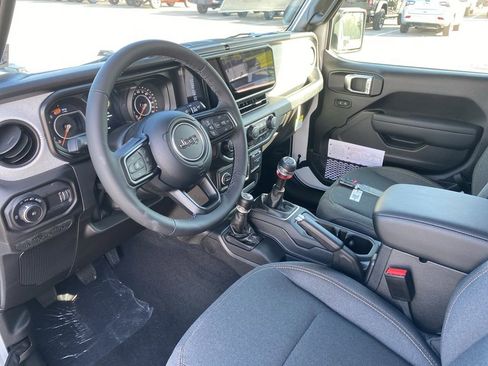 New 2025 Jeep Wrangler Unlimited Sport AWD/4WD image 19