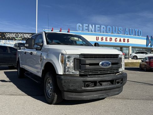 Used 2017 Ford F350 XL w/ Power Equipment Group image 1