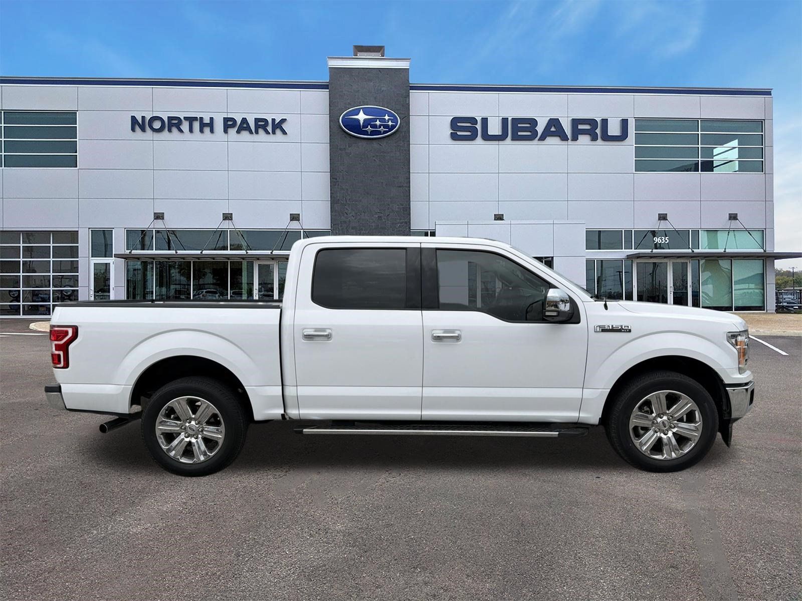 Used 2020 Ford F150 XLT w/ Equipment Group 302A Luxury RWD image 2