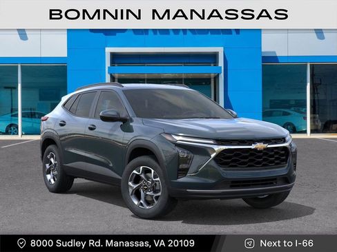 New 2025 Chevrolet Trax LT image 7