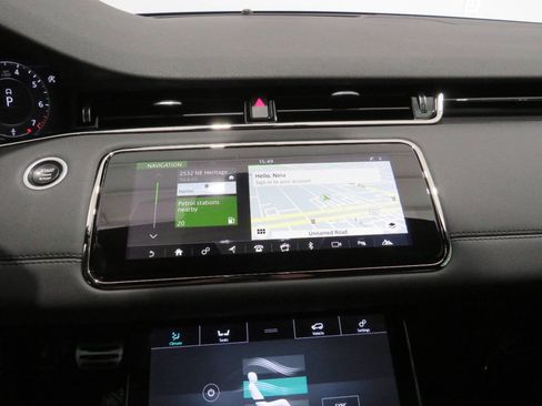 Used 2020 Land Rover Range Rover Evoque R-Dynamic S image 22