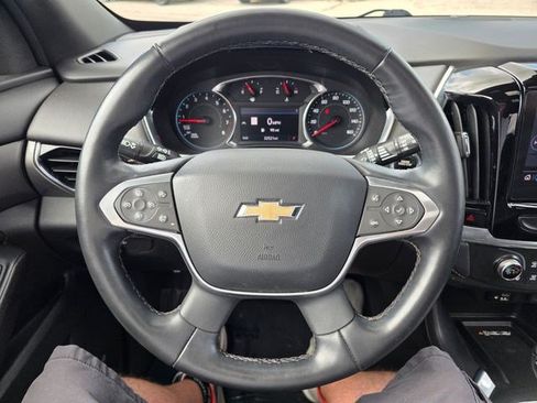 Used 2023 Chevrolet Traverse LT w/ LT Premium Package AWD/4WD image 27