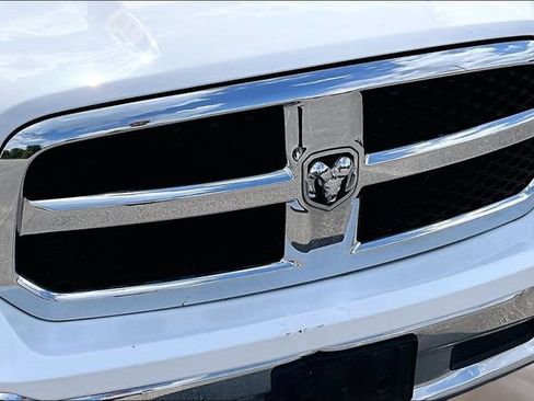 Used 2015 RAM 1500 Classic SLT RWD image 24