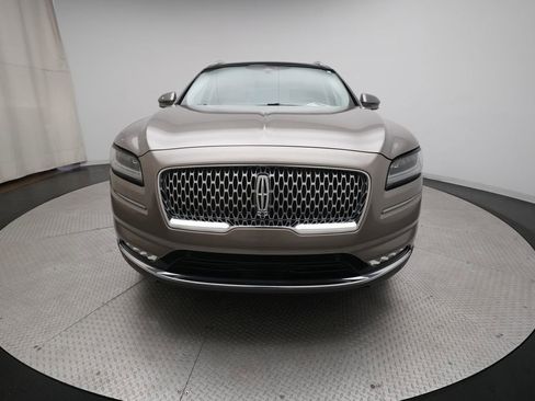 Used 2021 Lincoln Nautilus Reserve w/ Equipment Group 202A AWD/4WD image 11