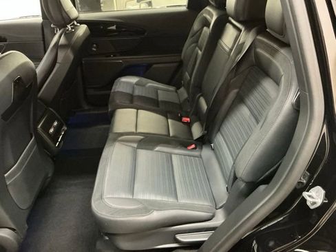 Used 2024 Lincoln Nautilus Reserve w/ Equipment Group 202A AWD/4WD image 11