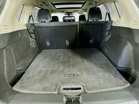 Certified 2023 Nissan Rogue SV w/ SV Premium Package image 36