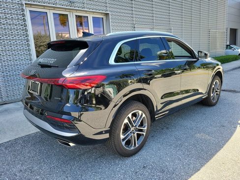Used 2025 Audi Q5 Premium w/ Convenience Package AWD/4WD image 4