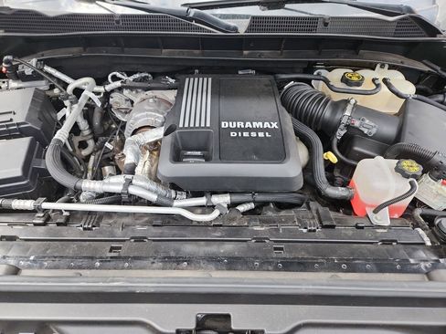 Used 2022 GMC Sierra 1500 SLT w/ SLT Premium Plus Package image 17