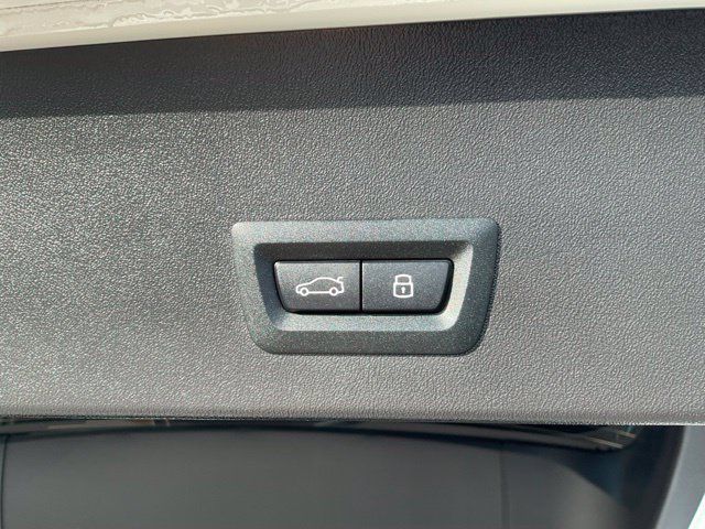 Used 2026 BMW X3 xDrive30i AWD/4WD image 9