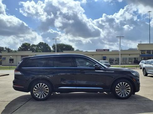 Certified 2023 Lincoln Aviator Reserve w/ Equipment Group 201A RWD image 21
