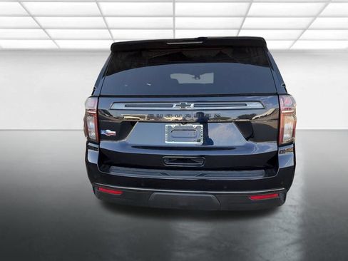 Used 2021 Chevrolet Suburban Z71 AWD/4WD image 3