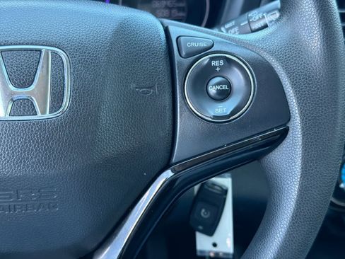 Used 2019 Honda HR-V LX image 25