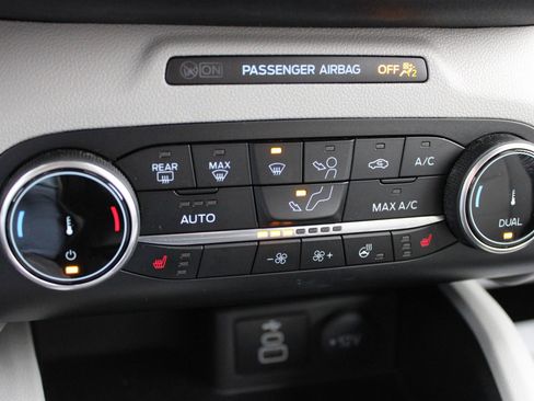 Used 2024 Ford Escape Active image 33