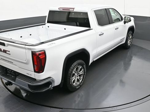 Used 2023 GMC Sierra 1500 SLT image 37