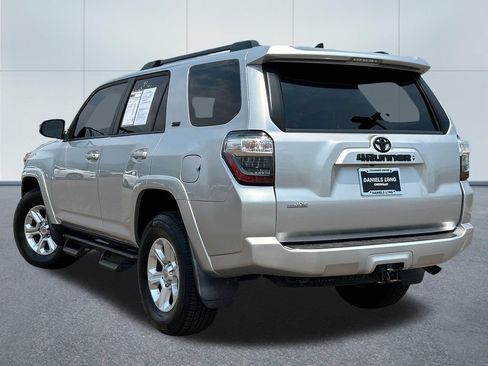 Used 2020 Toyota 4Runner SR5 Premium w/ Moonroof Package AWD/4WD image 34