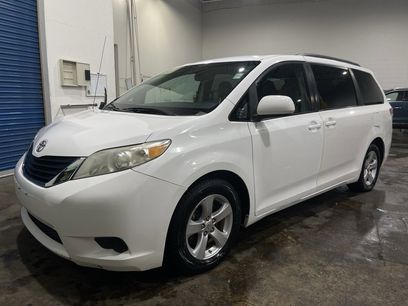 Used 2011 Toyota Sienna LE