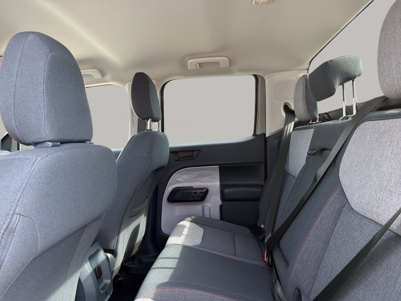 Used 2024 Ford Maverick XLT FWD image 16