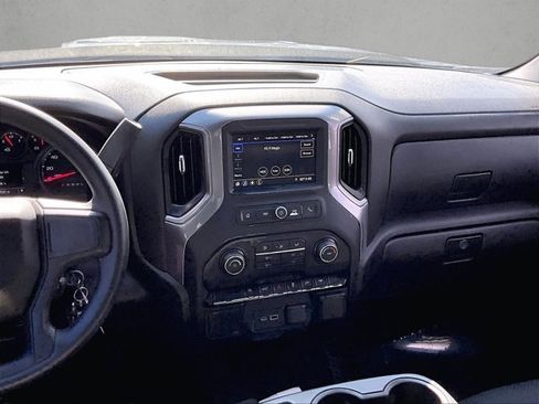 Used 2021 Chevrolet Silverado 1500 Custom image 6