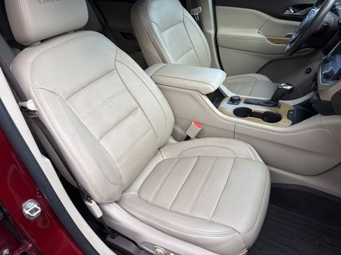 Used 2017 GMC Acadia Denali w/ Technology Package image 31