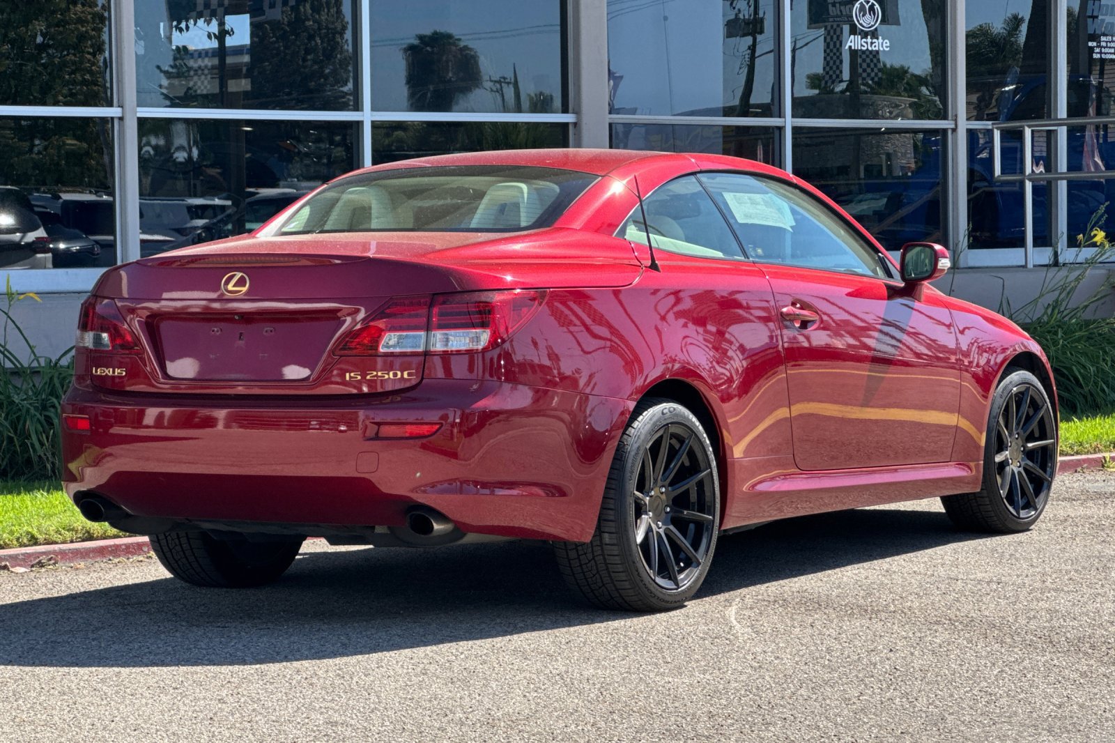 Used 2010 Lexus IS 250C RWD image 5