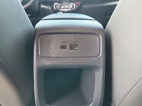 Used 2024 Chevrolet Trax ACTIV w/ Driver Confidence Package FWD image 18