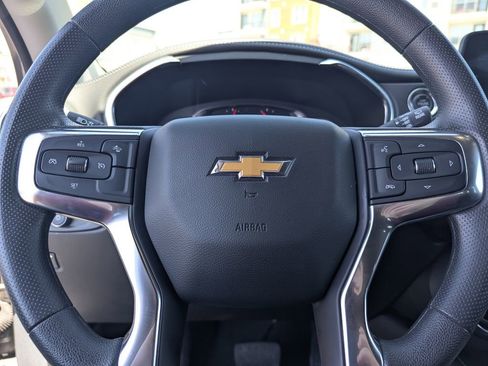Used 2025 Chevrolet Blazer LT AWD/4WD image 21