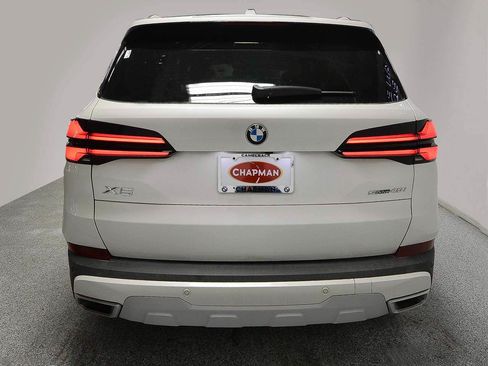 Used 2026 BMW X5 sDrive40i w/ Premium Package RWD image 4