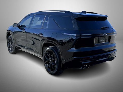 Used 2025 Chevrolet Traverse RS w/ LPO, Floor Liner Package image 7