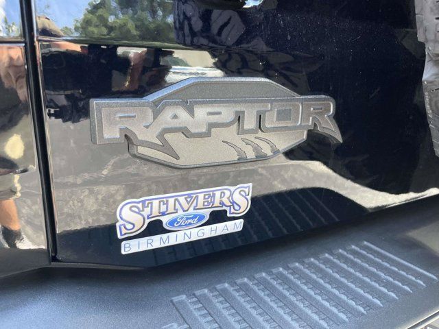 Certified 2025 Ford Bronco Raptor w/ Interior Carbon Fiber Pack AWD/4WD image 12