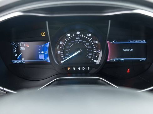 Used 2016 Ford Fusion Titanium image 31