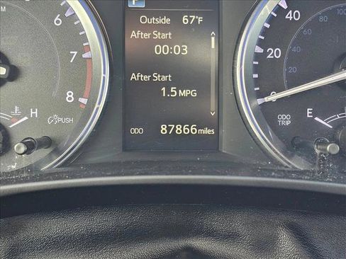Used 2018 Toyota Highlander SE AWD/4WD image 23