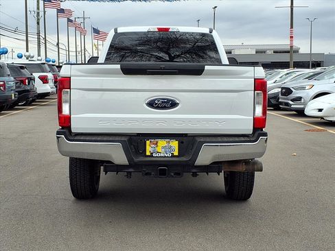 Used 2019 Ford F250 XL w/ Power Equipment Group image 21