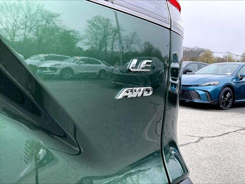 Used 2026 Toyota Corolla Cross LE w/ Moonroof Package image 29