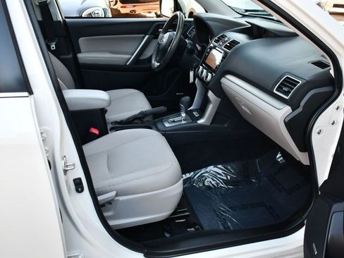 Used 2016 Subaru Forester 2.5i Limited image 38