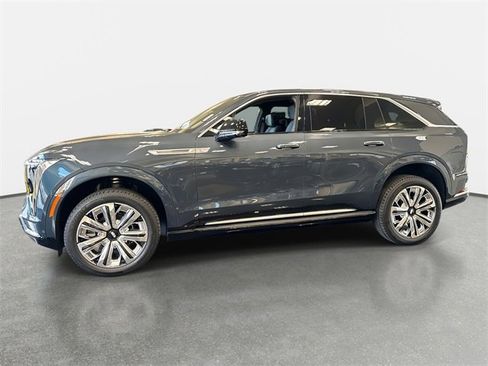 New 2026 Cadillac Escalade IQ Luxury 2 image 2