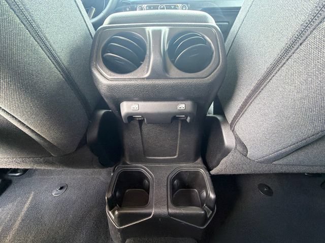 Used 2025 Jeep Wrangler Unlimited Sport AWD/4WD image 23