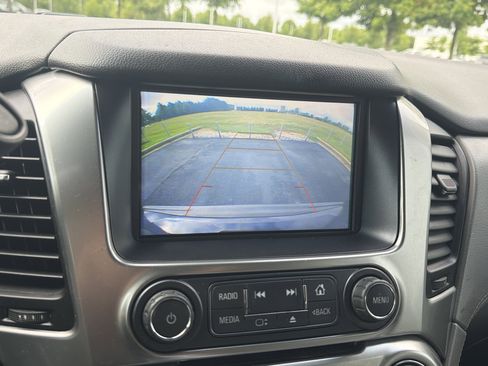 Used 2019 Chevrolet Tahoe LT RWD image 14
