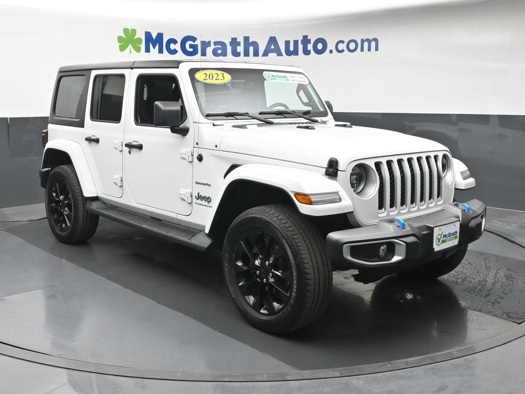 Used 2023 Jeep Wrangler Unlimited Sahara w/ Cold Weather Group AWD/4WD image 2
