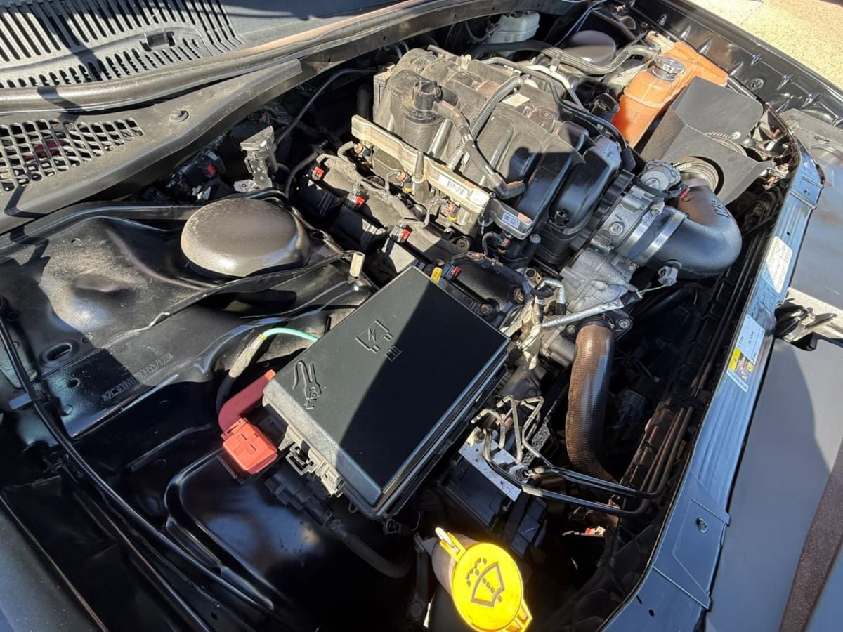 Used 2013 Dodge Challenger R/T RWD image 24