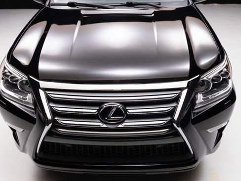 Used 2019 Lexus GX 460 Premium AWD/4WD image 25