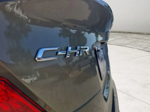Used 2021 Toyota C-HR Limited FWD image 13
