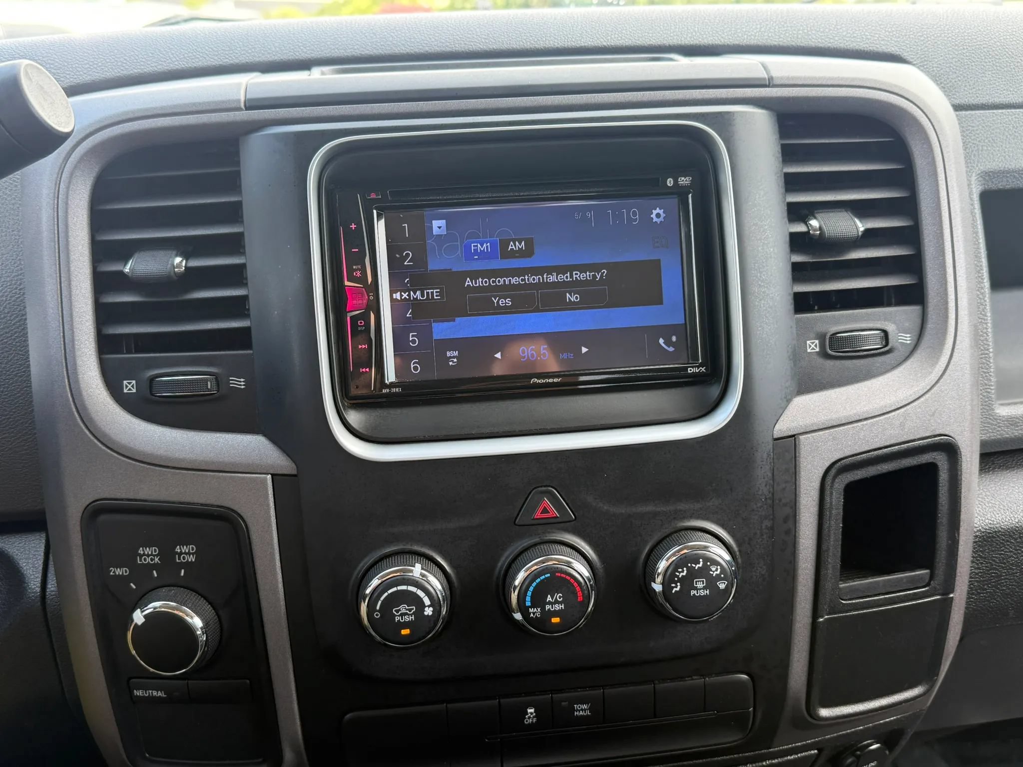Used 2014 RAM 1500 Express AWD/4WD image 13