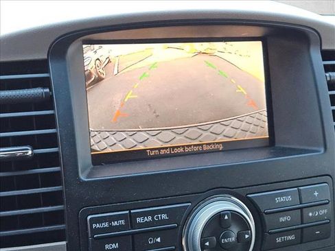 Used 2012 Nissan Pathfinder SV image 13