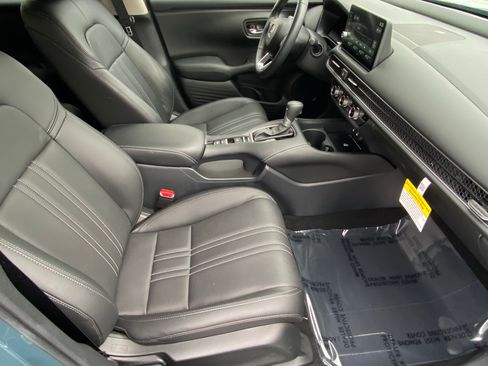 Certified 2026 Honda HR-V EX-L image 9