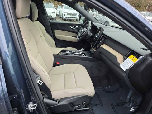 New 2026 Volvo XC60 B5 Plus w/ Protection Package Premier image 11