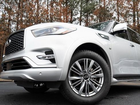 Used 2020 INFINITI QX80 Luxe w/ Proassist Package image 4