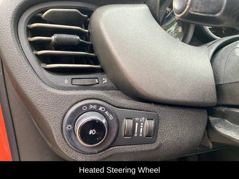 Used 2016 FIAT 500X Trekking FWD image 12