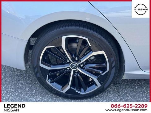 Certified 2023 Nissan Altima 2.5 SR image 8